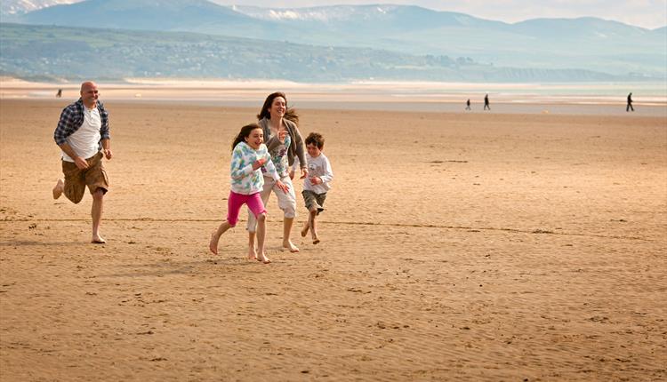 Black Rock Sands Go North Wales